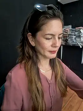 Snapshot of Hanny_24 chatting on 09/29/25, 03:06 Hanny 24 online show from 09/29/25, 03:06