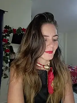 Snapshot of Hanny_24 chatting on 12/17/25, 01:44 Hanny 24 online show from 12/17/25, 01:44