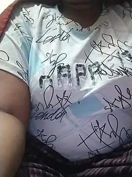 Hotty-queen online show from 01/17/26, 04:11