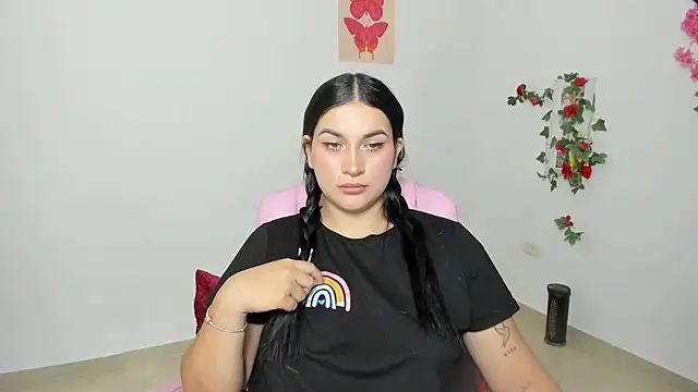 Emic  online show from 09/30/25, 02:22