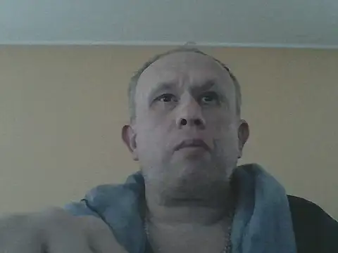 X46x online show from 10/23/25, 08:46