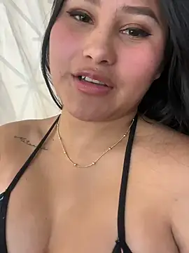 Little Ivy online show from 01/13/25, 04:51