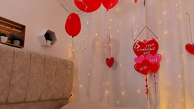 Little Ivy online show from 02/18/25, 07:19