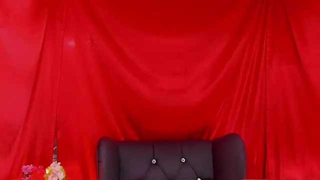 Little Ivy online show from 02/18/25, 11:08