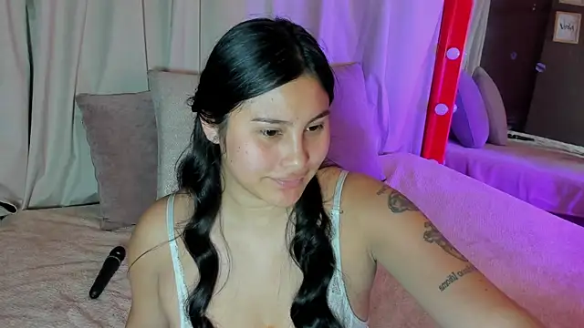 Little Ivy online show from 02/04/26, 05:19