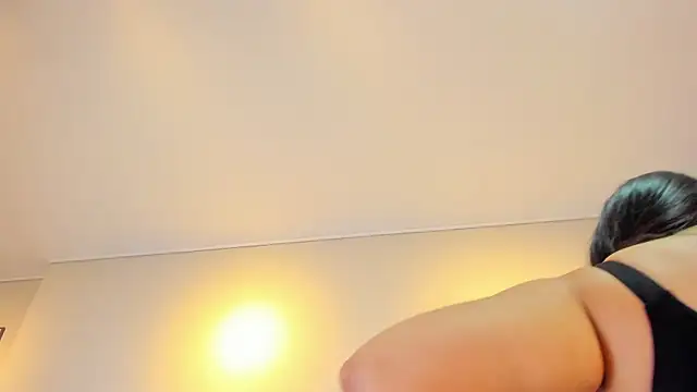 Isis Osman online show from 02/28/26, 08:21