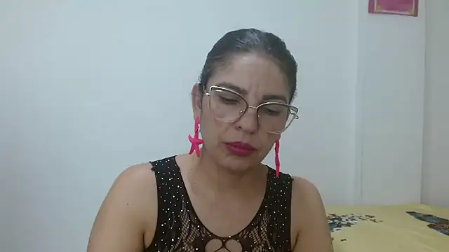 anybellucci43 online show from 12/16/24, 12:59