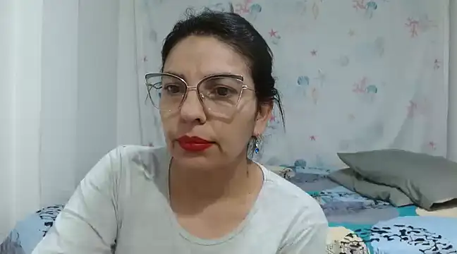 anybellucci43 online show from 03/22/25, 04:03