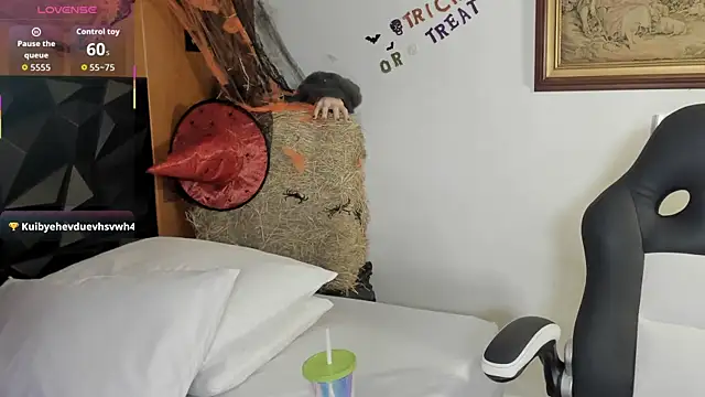 Wendy Marchall online show from 11/03/25, 07:15