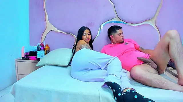 MelissaAndZeuss online show from 12/23/24, 06:44