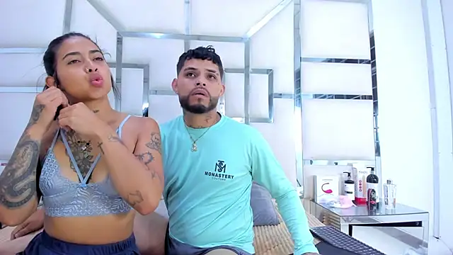 MelissaAndZeuss online show from 10/08/25, 06:11