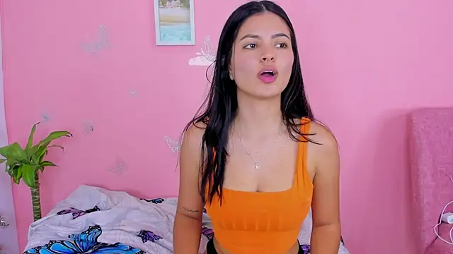 Snapshot of Amandalorense_ chatting on 12/24/24, 01:38 Amandalorense online show from 12/24/24, 01:38