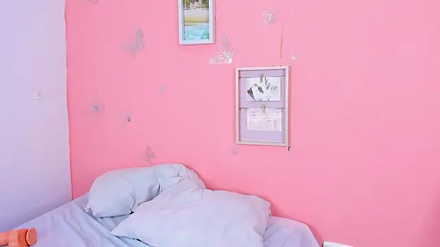 Snapshot of Amandalorense_ chatting on 03/08/25, 06:10 Amandalorense online show from 03/08/25, 06:10