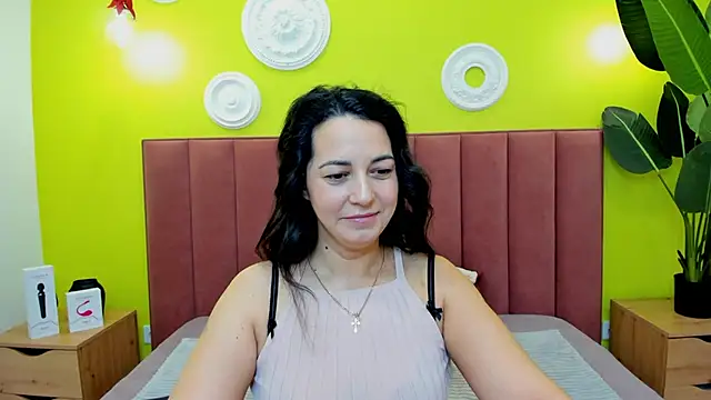 Linda Insatiable online show from 02/02/26, 01:37