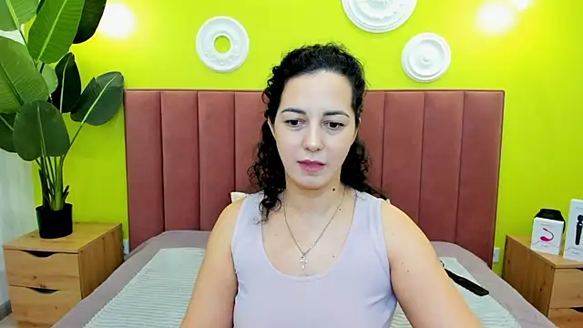 Linda Insatiable online show from 02/05/26, 01:32