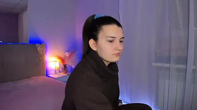 Laura Leee online show from 02/20/26, 06:26