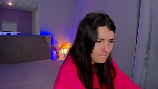 Laura Leee online show from 03/16/26, 06:17