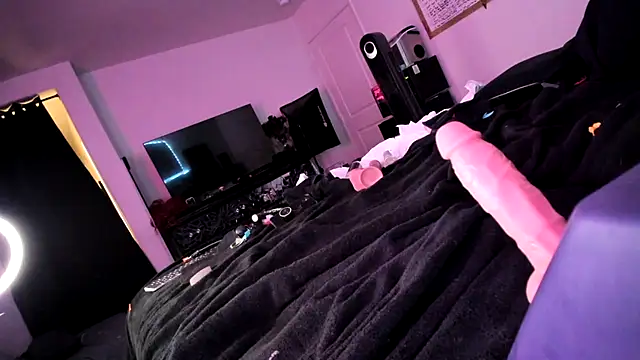 Midnightrose11 online show from 01/16/25, 11:48