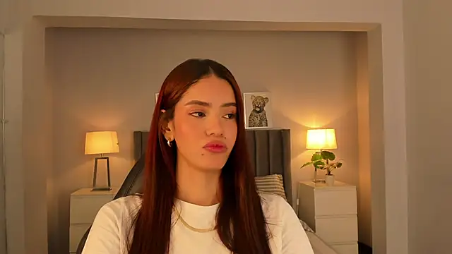 Snapshot of Madie__collins chatting on 01/28/25, 12:11 Madie collins online show from 01/28/25, 12:11