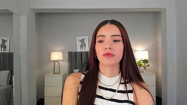 Snapshot of Madie__collins chatting on 02/03/25, 11:31 Madie collins online show from 02/03/25, 11:31