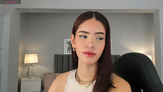 Snapshot of Madie__collins chatting on 03/04/25, 11:29 Madie collins online show from 03/04/25, 11:29