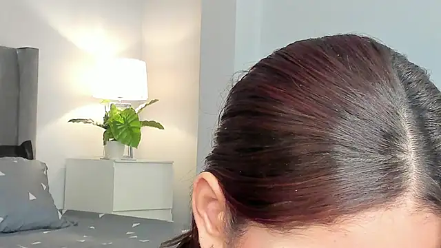 Snapshot of Madie__collins chatting on 03/13/25, 06:01 Madie collins online show from 03/13/25, 06:01