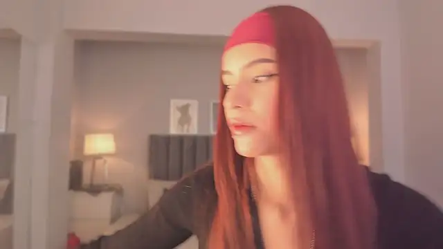 Snapshot of Madie__collins chatting on 09/13/25, 09:53 Madie collins online show from 09/13/25, 09:53