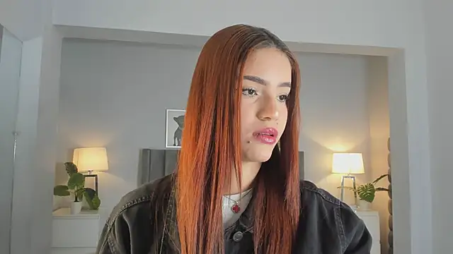 Snapshot of Madie__collins chatting on 11/04/25, 11:31 Madie collins online show from 11/04/25, 11:31