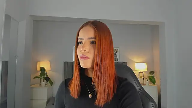 Snapshot of Madie__collins chatting on 12/05/25, 11:41 Madie collins online show from 12/05/25, 11:41