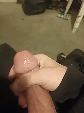 casper0303 online show from 01/17/25, 10:45