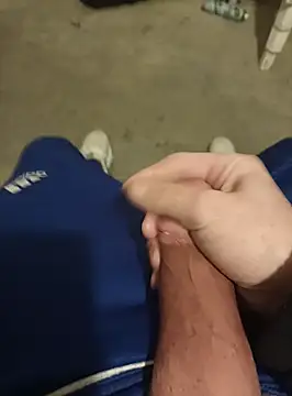 Snapshot of casper0303 chatting on 01/18/25, 10:28 casper0303 online show from 01/18/25, 10:28