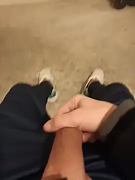 casper0303 online show from 03/21/25, 04:40