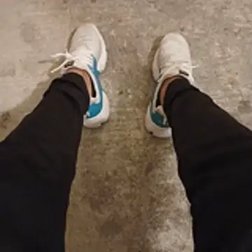 Snapshot of casper0303 chatting on 11/30/25, 08:57 casper0303 online show from 11/30/25, 08:57