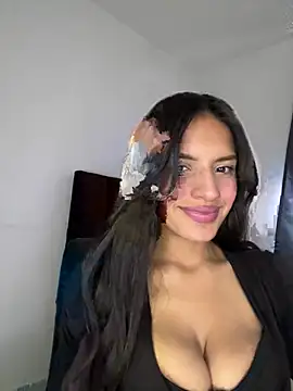 Snapshot of Dulceeany chatting on 02/05/25, 07:31 Dulceeany online show from 02/05/25, 07:31