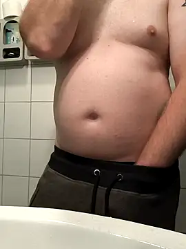 OdinWolf1990 online show from 10/18/25, 05:32