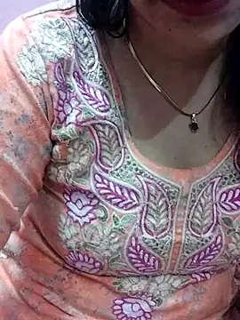 Urmila bhabhii online show from 03/15/25, 03:48