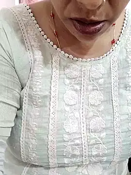 Urmila bhabhii online show from 04/11/26, 09:13