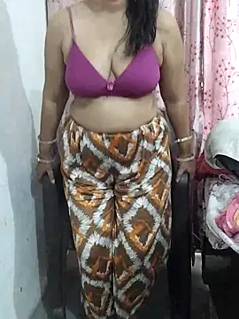 Snapshot of Urmila_bhabhii chatting on 07/02/26, 03:34 Urmila bhabhii online show from 07/02/26, 03:34