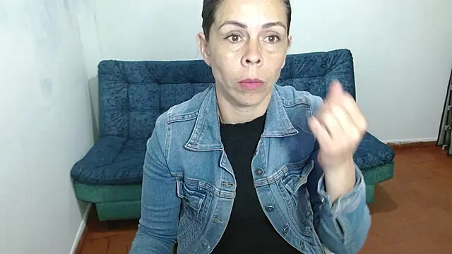 Marilyn xxxx online show from 10/12/25, 10:42