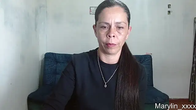 Snapshot of Marilyn_xxxx chatting on 06/19/26, 06:23 Marilyn xxxx online show from 06/19/26, 06:23