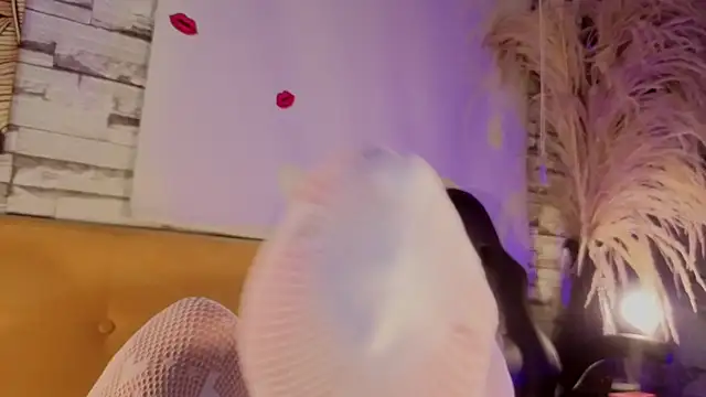 Estrella05  online show from 02/17/26, 05:37