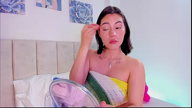 Snapshot of Nani_rosse chatting on 12/09/24, 07:07 Nani rosse online show from 12/09/24, 07:07