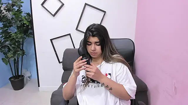 NahomiConnor  online show from 03/07/26, 03:14