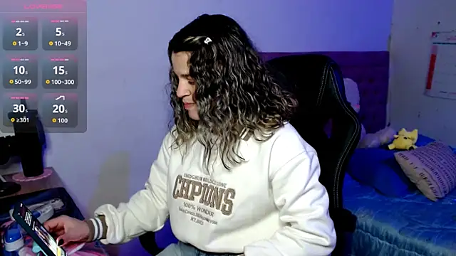 Sabrina Hall  online show from 10/06/25, 02:09