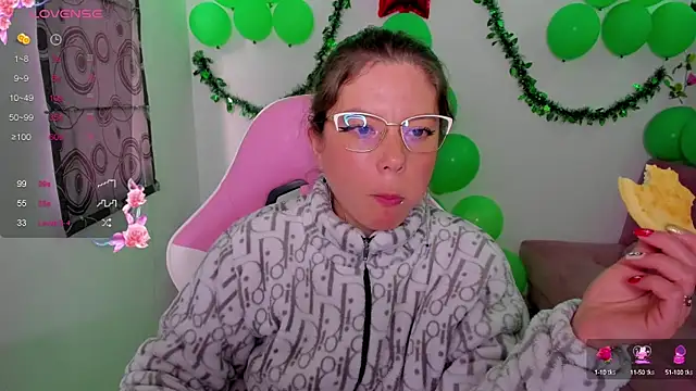 Susana garcia  online show from 12/13/24, 10:23