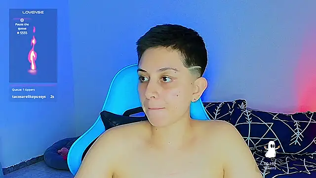 Snapshot of aron_wi chatting on 02/04/25, 11:49 aron wi online show from 02/04/25, 11:49