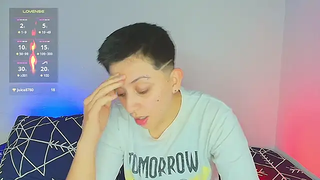 Snapshot of aron_wi chatting on 02/05/25, 09:18 aron wi online show from 02/05/25, 09:18