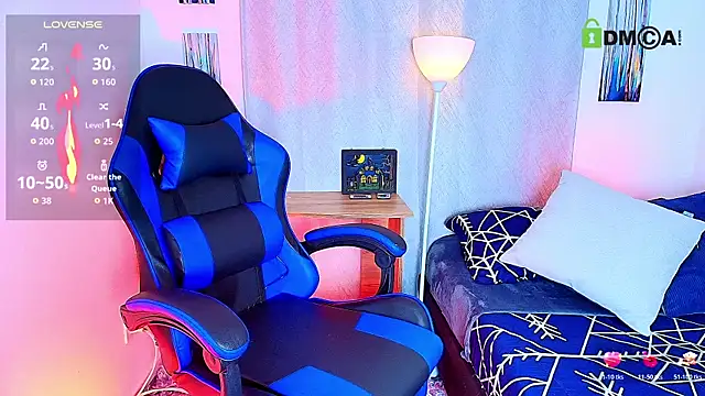 Snapshot of aron_wi chatting on 11/04/25, 10:36 aron wi online show from 11/04/25, 10:36