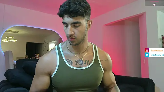 JACOB MARTINS online show from 01/26/25, 04:41