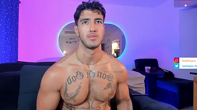 JACOB MARTINS online show from 02/24/25, 03:55